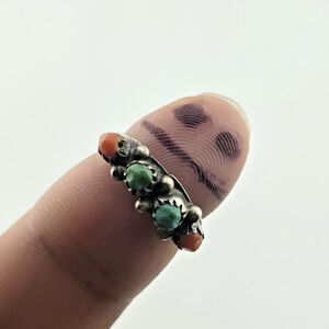 Sterling Silver Ring Green Coral Carnelian turquoise Stone Band Size 5.5 Vintage